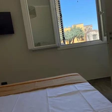 Greta's House - Centro Apartment