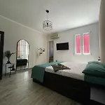 Greta's House - Centro Apartment *